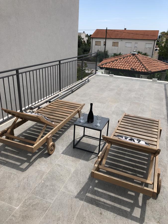 Apartment Tomas Kaštela Buitenkant foto