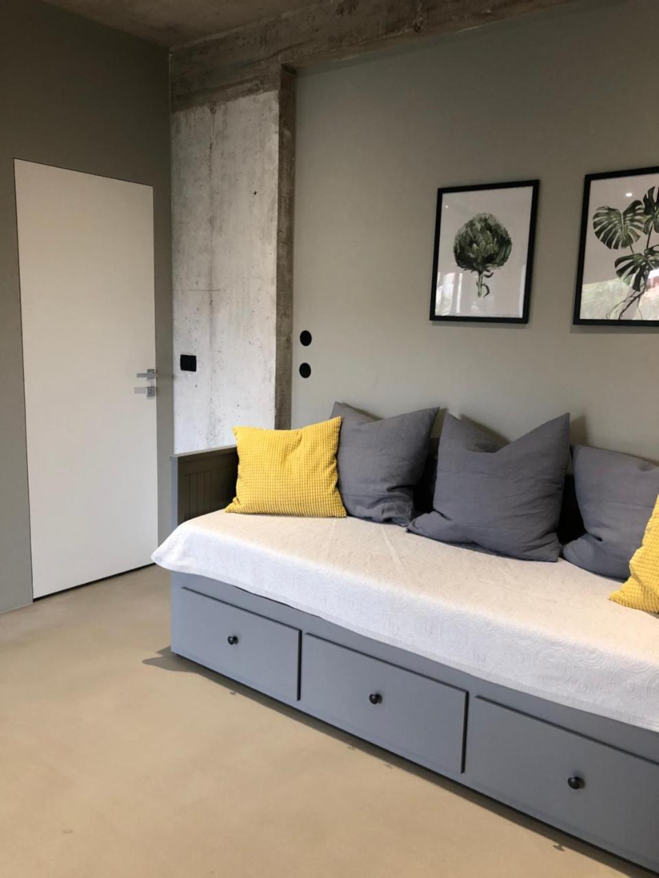 Apartment Tomas Kaštela Buitenkant foto